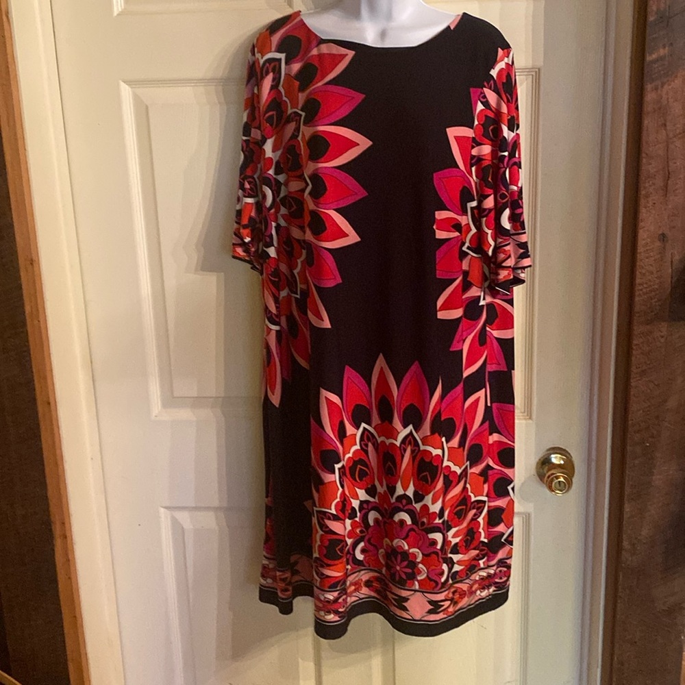 Women’s 22W dress